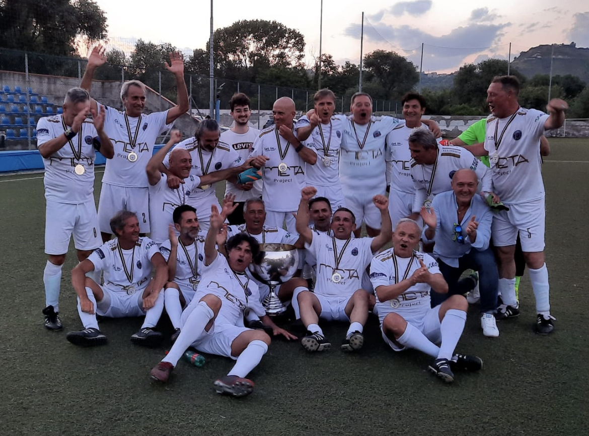 Intersociale Over e Master